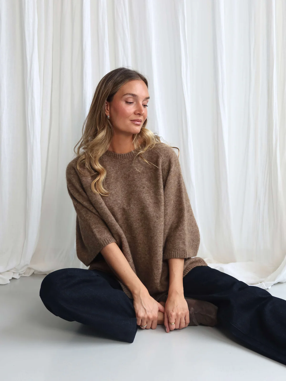 Rosan_SohoStudios_brown_2